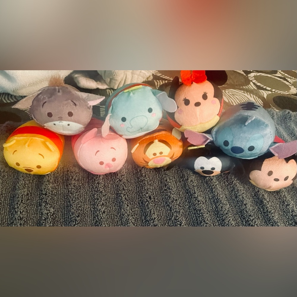 GREAT PRICE!  Disney Tsum Tsum Plush …9 total
